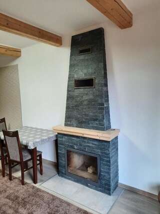 Дома для отпуска Котедж у Крайлюків 2 Яремче Дом с 1 спальней-12