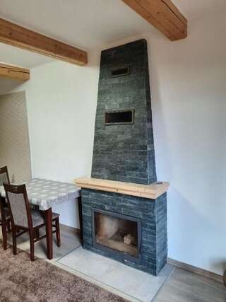 Дома для отпуска Котедж у Крайлюків 2 Яремче Дом с 1 спальней-18